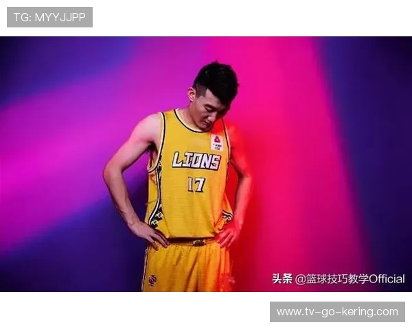 孙铭徽：从青年才俊到篮球明星的成长之路与未来展望